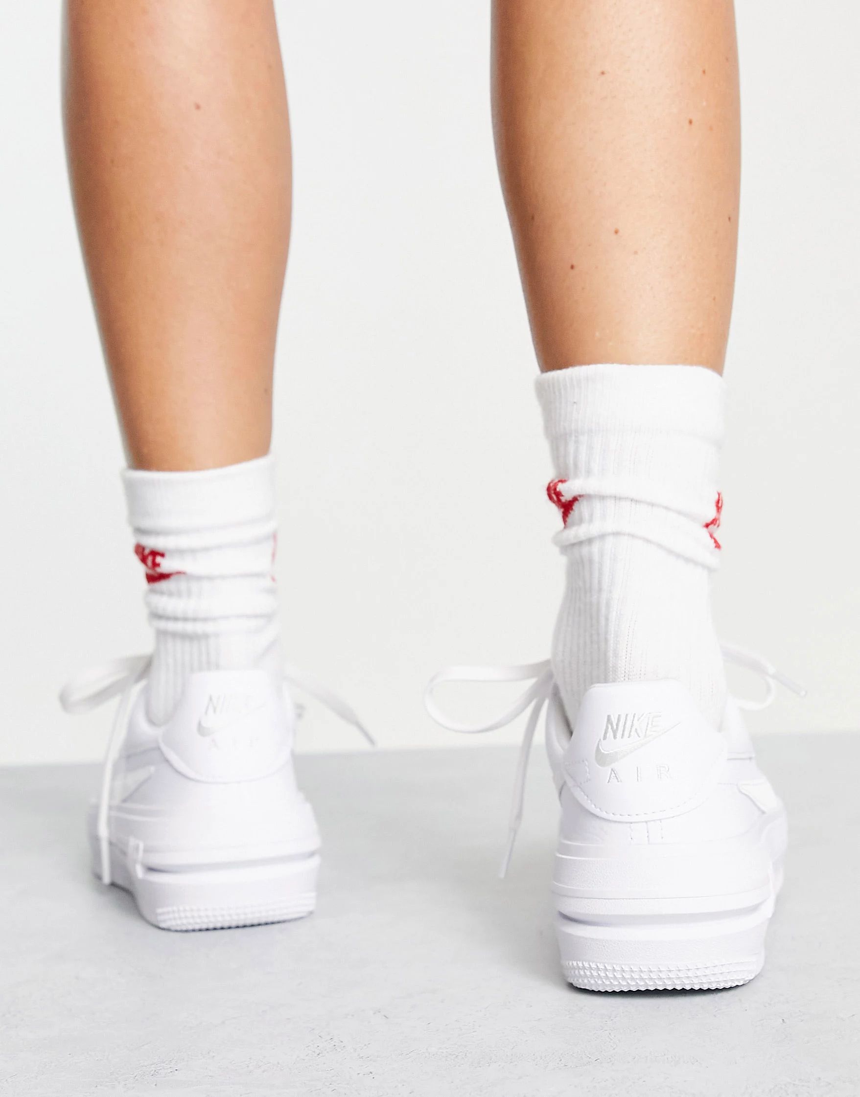 Nike Air Force 1 platform sneakers in triple white | ASOS (Global)