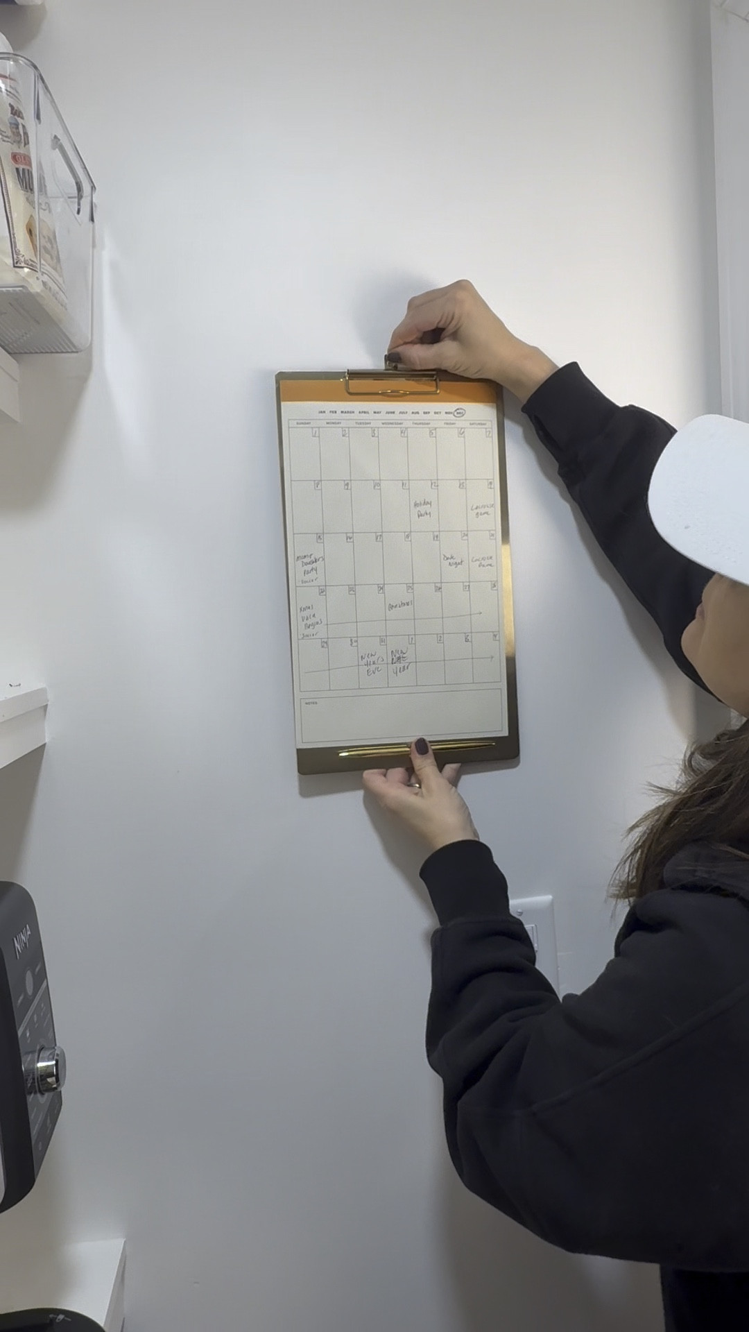 🔗I’ve tried out many calendars to fit the style and functionality in our kitchen but I didn’t love any of them. I wanted something functional but also one that would blend in and look nice. I love the size of this calendar along with the many pages all the pages and the brass color is perfect! It’s under $15 and a big yes for me! 🎉

#organization #office #organizationtips #pantryorganization #kitchenorganization #neutralhome #neutralhomedecor #targetstyle #targethome #targetdoesitagain #kitchenideas #stylingideas 

#LTKKids #LTKFamily #LTKStyleTip