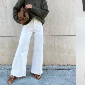 ZARA WOMAN ZW PREMIUM MARINE STRAIGHT FRAYED JEAN IN OFF WHITE | Poshmark