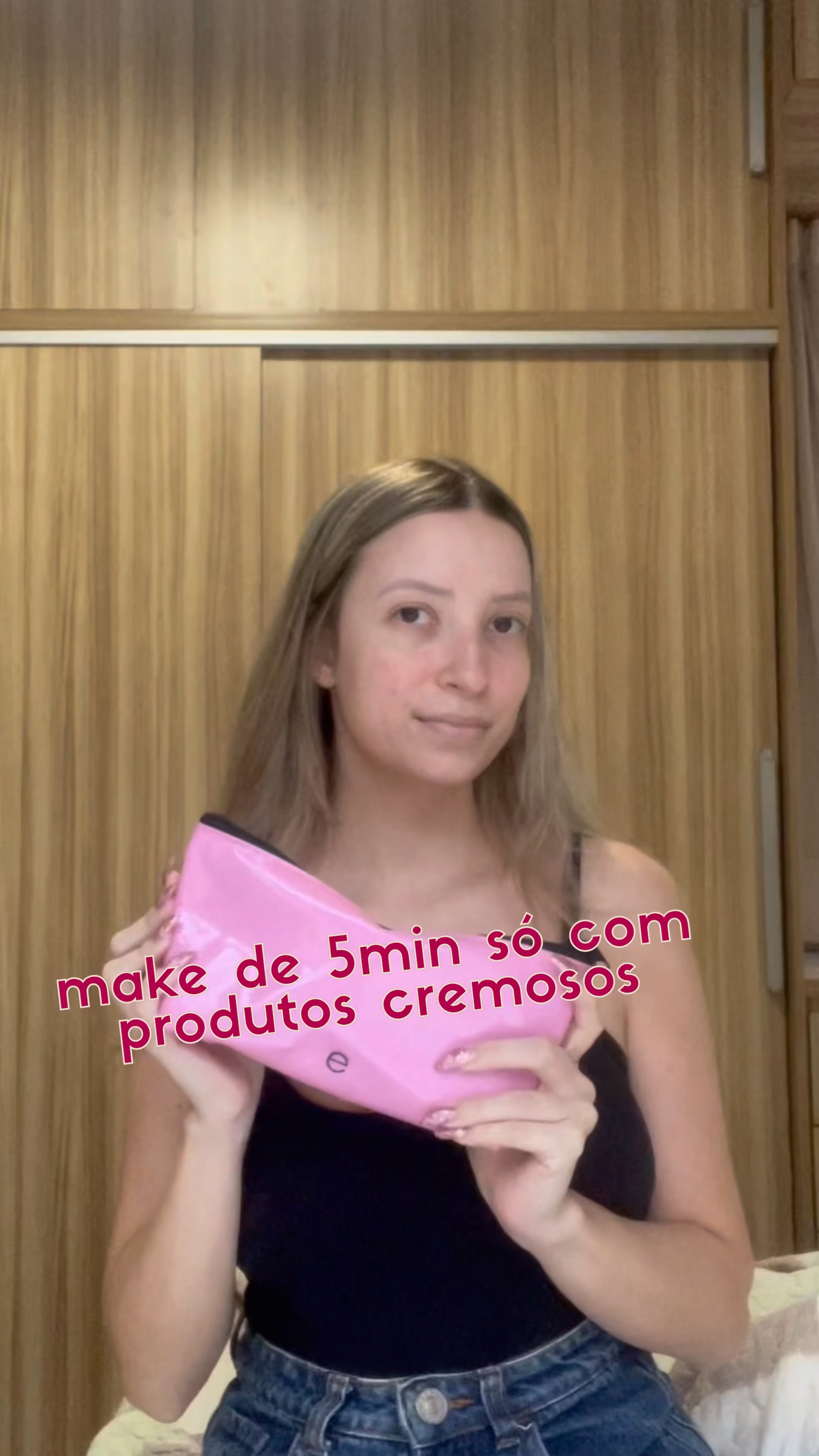 Única rotina de make possível pra esses dias quentes 

#LTKVideo #LTKbrasil #LTKbeauty
