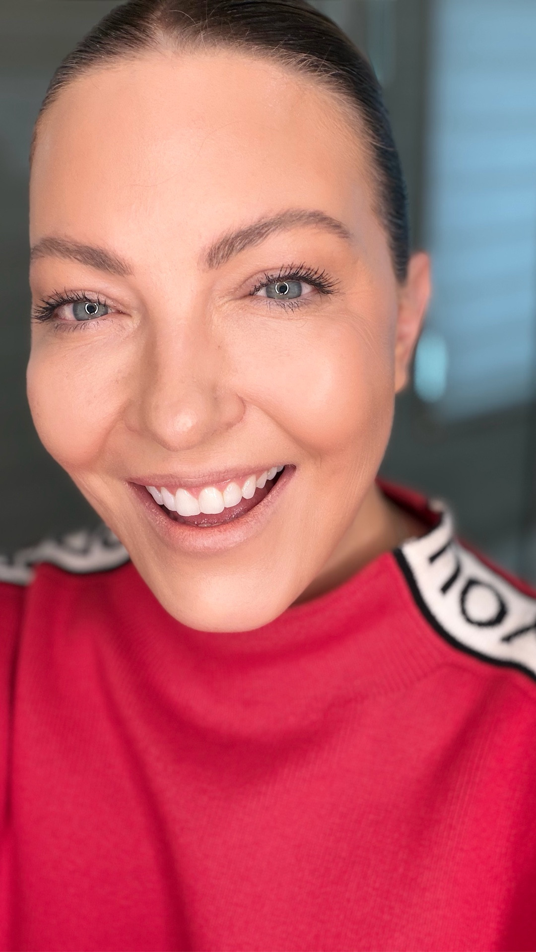 You know I’m always on the lookout for the best.  Can we talk about foundation for a second?
Because my skin will immediately humble me if I choose the wrong one and I am picky.
Too matte? It clings. Too heavy? It settles.
Too glowy? I look shiny by noon.

So when something says “hydrating” I’m skeptical but you have my attention!

So when I tried the Maybelline Lifter Plump & Glow Foundation which 90% skincare-based with niacinamide + hyaluronic acid and it actually feels flexible. Not stiff. Not mask-y I was ready to share!

On my textured skin, it smooths without pretending I’m poreless. It builds without getting cakey. And the glow looks healthy… not sweaty.

If your skin has opinions (mine absolutely does) this might be worth a try.



#LTKbeauty #LTKstyletip #LTKcanada