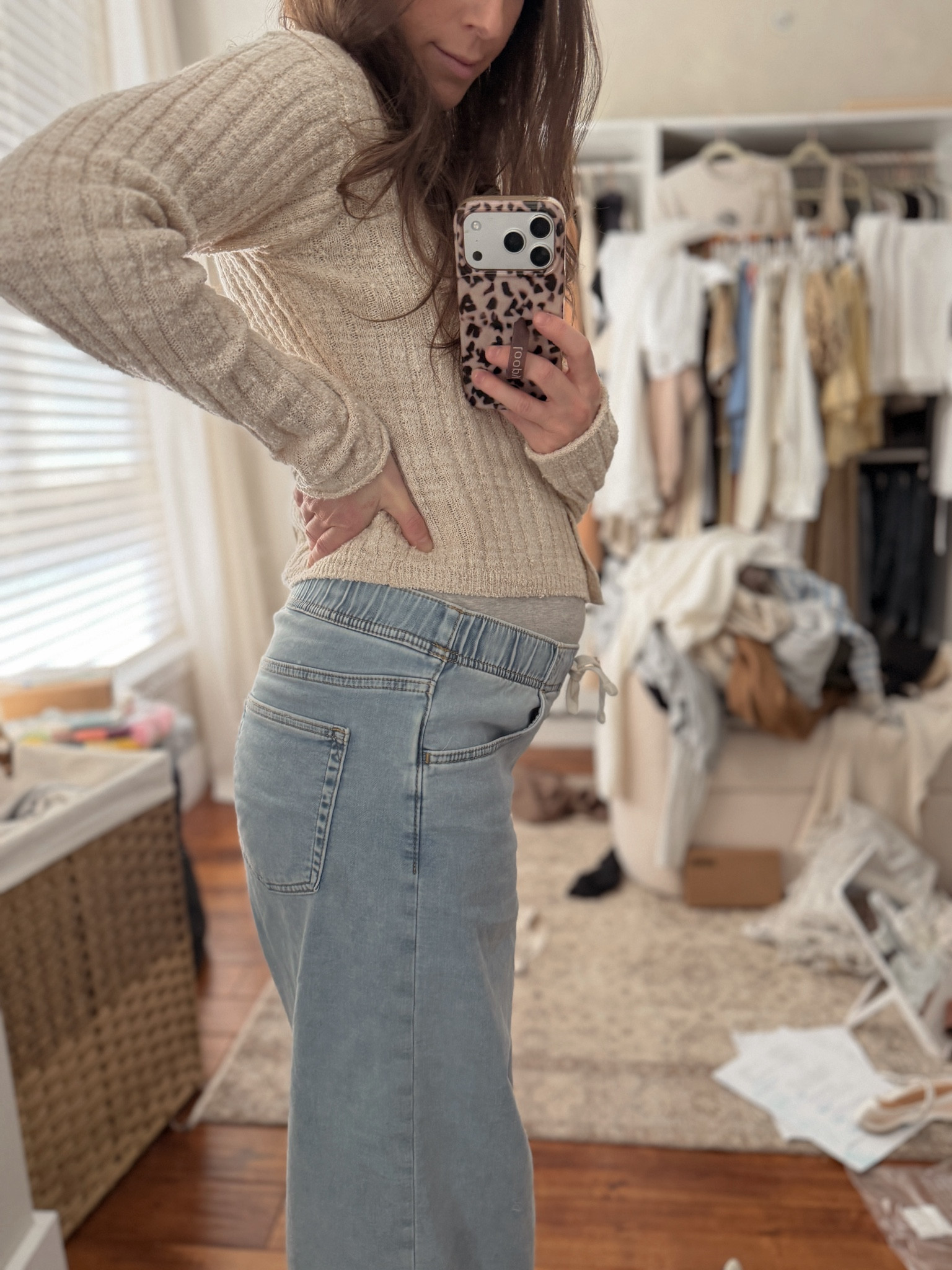 These are my favorite jeans! The stretchy waist band makes them so comfortable. They're not maternity but they work with a baby bump and they're low rise! So good and on sale for MDW!

#LTKBump #LTKSaleAlert