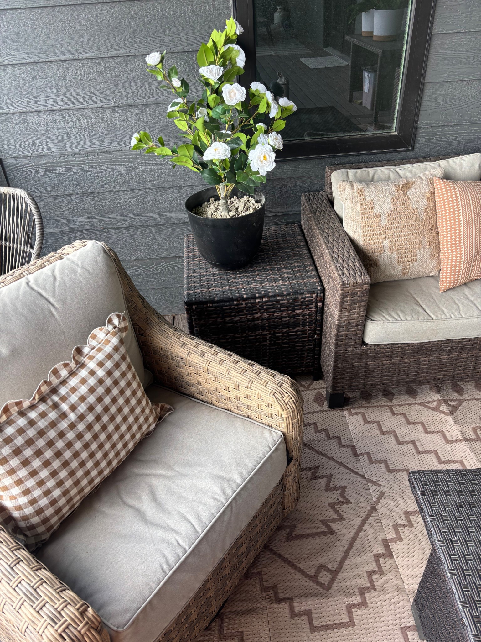 Working on a cozier deck  

#LTKU #LTKHome #LTKSeasonal