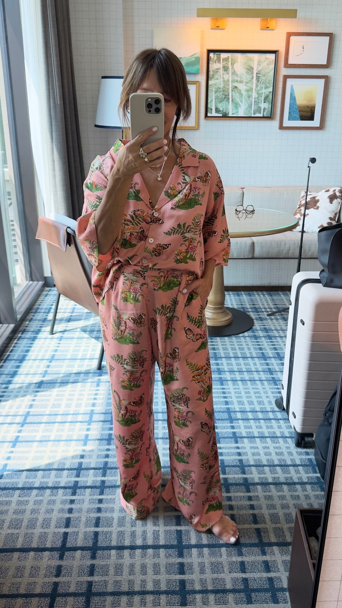 These pajamas are some of my FAVES! They have the cutest prints and are super soft, lightweight, and flowy.
@Printfresh