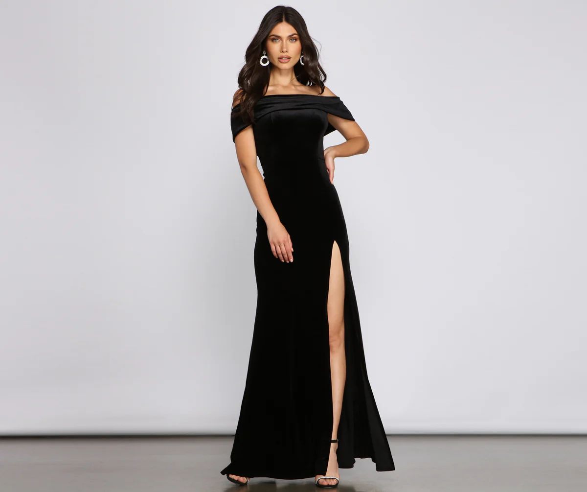 Olivia Formal Velvet Off-The-Shoulder Dress | Windsor Stores