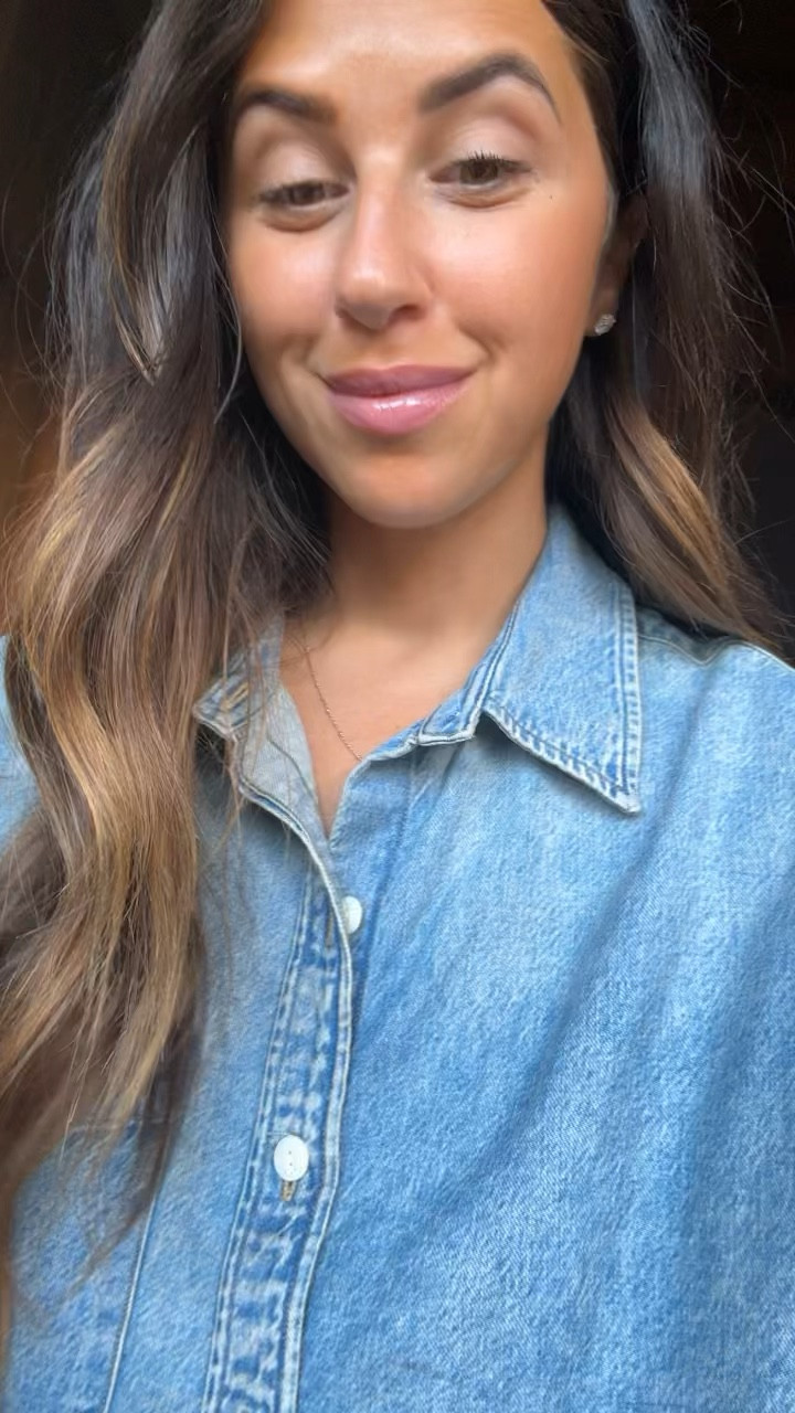 Re using tops since couldn’t pack all the things! Turning this denim top into night look with the leopard pants. Have been wanting to try these pants, obviously not for everyone but I’m excited! 
Top: small
Shorts:28
Pants: 26