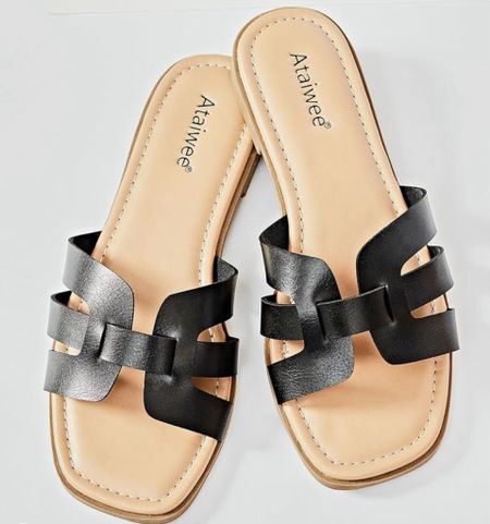 Black Slides

Ataiwee Women's Wide Width Flat Slide Sandals - Casual Cute Dressy Strappy Slip on Flat Summer Shoes.

#LTKShoeCrush #LTKFindsUnder50 #LTKWorkwear
