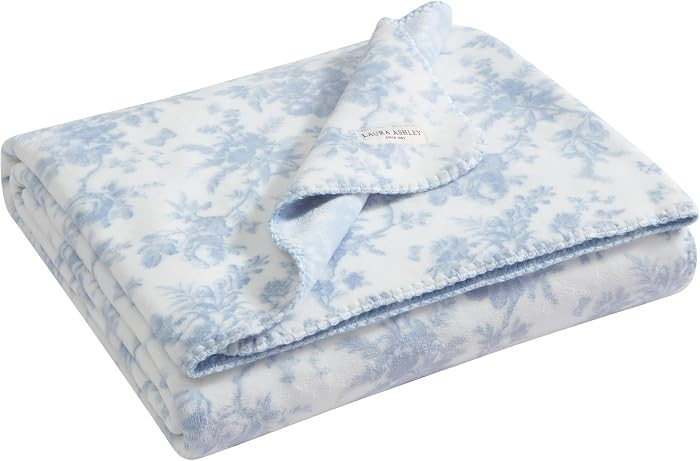 Laura Ashley - Plush Throw Blanket, 50x70, Soft and Warm with a Lightweight Feel, Reversible Flor... | Amazon (US)