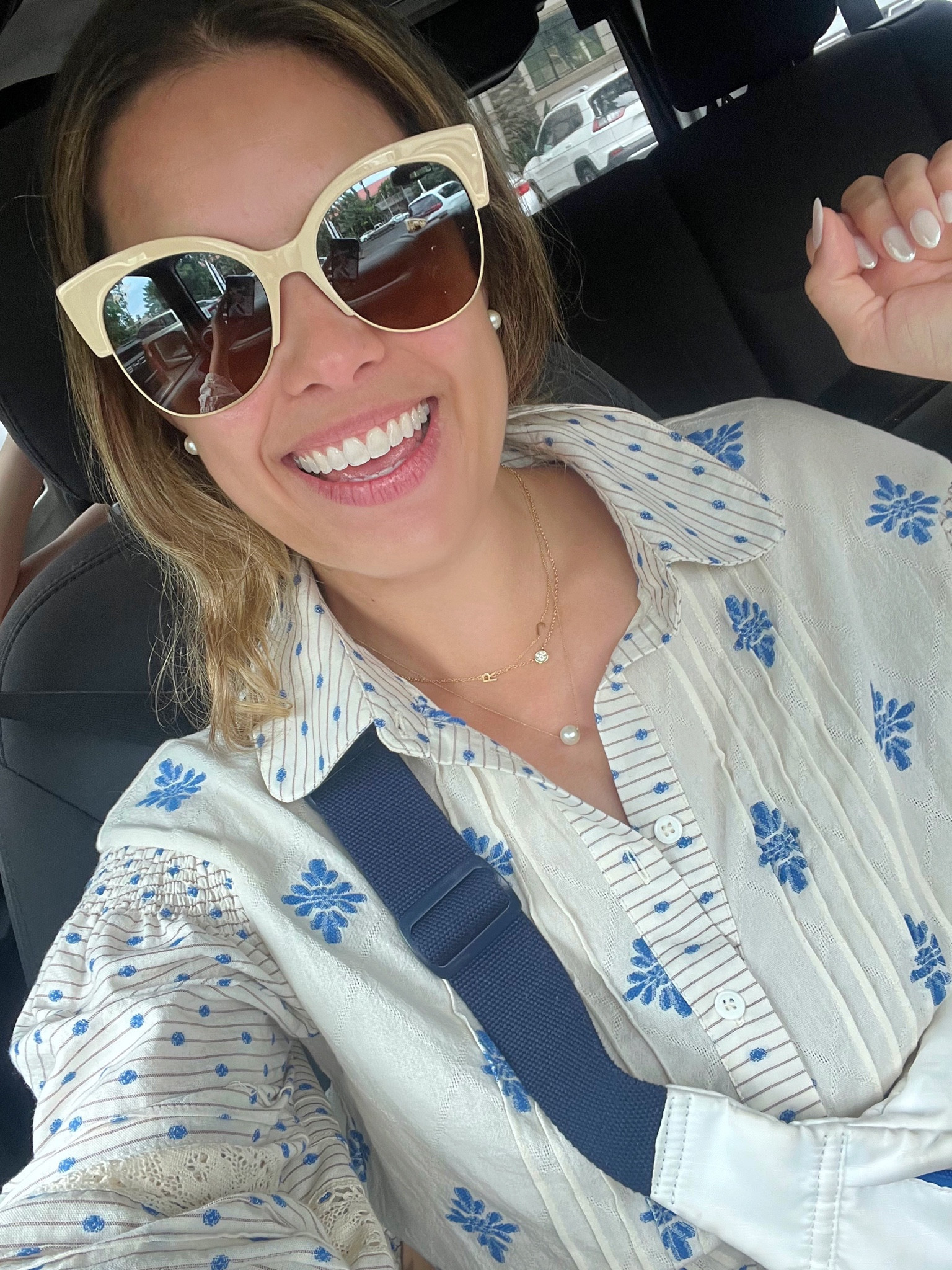 The perfect shades for summer 🕶️ #sunglasses #vacation #accessoeies

#LTKstyletip #LTKtravel #LTKFind