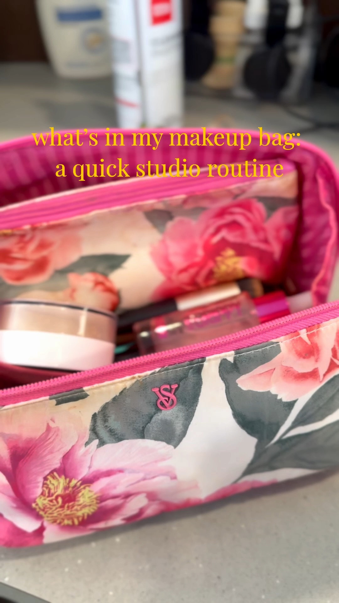 Pulling my everyday favorites from my VS floral makeup bag for a quick, natural face before heading into work-study. Keeping the makeup minimal and breathable for the studio, complete with a studio fit check at the end. Details tagged! 🤍✨ #everydaymakeup #studiostyle

#LTKBeauty #LTKActive #LTKmorningroutine