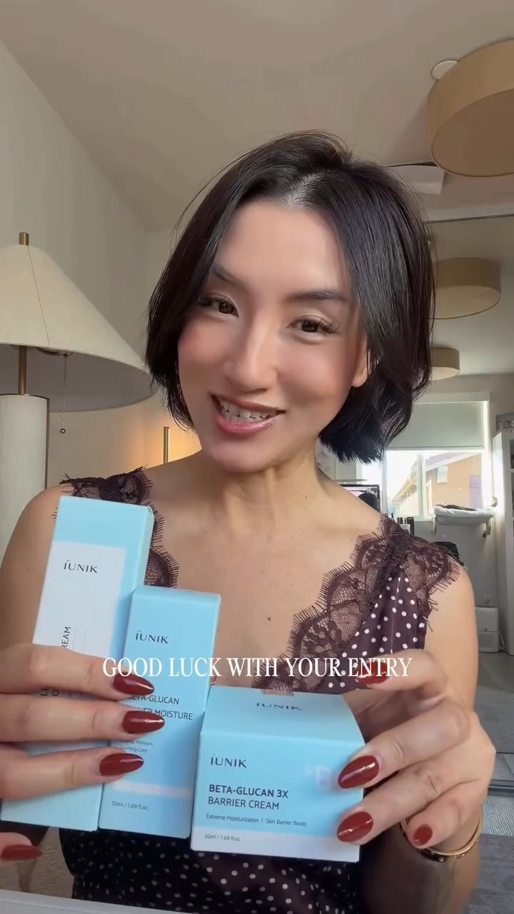 Weekly Giveaway! ✨
This week I’m gifting an IUNIK skincare bundle featuring their ultra-hydrating Beta-Glucan Power Moisture Serum, Beta-Glucan Daily Moisturizer, and Beta-Glucan Barrier Cream — the perfect trio for deep hydration, barrier support, and that healthy winter glow ❄️✨

If you’ve been wanting a simple yet effective routine that strengthens your skin barrier and keeps your complexion plump all season, this set is such a gem. So happy to share it with one of you 💕

💡 How to Enter (Please read carefully!)
1️⃣ Like & Repost this post (both required!)
2️⃣ Share to your Stories and keep it up for the full 24 hours
3️⃣ Comment which product you’re most excited to try + tag 2 friends who would also love this bundle
4️⃣ Subscribe to my Gl4maway channel — winners are always announced there, and you’ll have 1 week to claim your prize before I redraw

✨ Bonus Entries:
Each friend you tag who follows me = +1 extra entry (unlimited!) — please only tag people who would genuinely enjoy this community 🤍

Winner will be announced 12/5.
Good luck and thank you for being here! ✨

#skincareover40 #kbeautyskincare #skinbarrierrepair #hydratedskin #giveawayalert #iunik #winterglow #beautygiveaway

#LTKselfcare #LTKBeauty #LTKHoliday