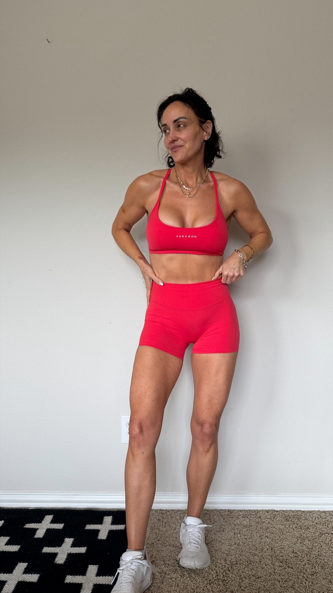 M top, s bottoms loving this new mid rise workout short option 
Code LORI to save 

Colors and size availability will vary

#LTKfitnessgoals #LTKActive #LTKmorningroutine