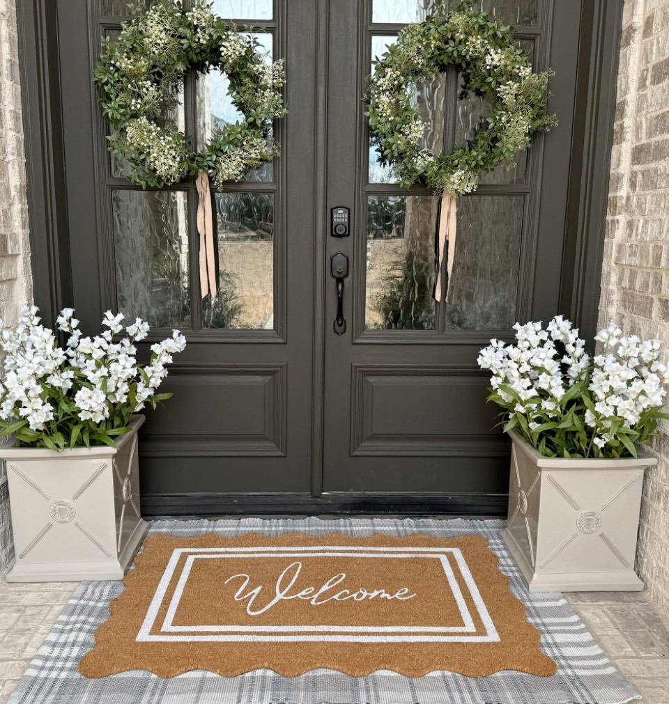 This My Texas House scalloped welcome doormat is back in stock!

#LTKSeasonal #LTKHome #LTKFindsUnder50