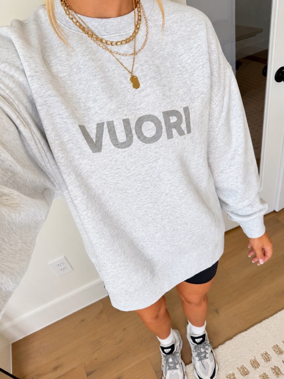 Vuori oversized crew 🖤 @Vuori US wearing a size LARGE

#LTKActive #LTKootd