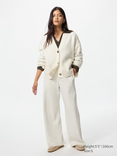 Warm Fleece Straight TrousersColour: 30 NATURALSize: Women SXXSXSSMLXLXXLSizingGet help with
find... | UNIQLO (UK)