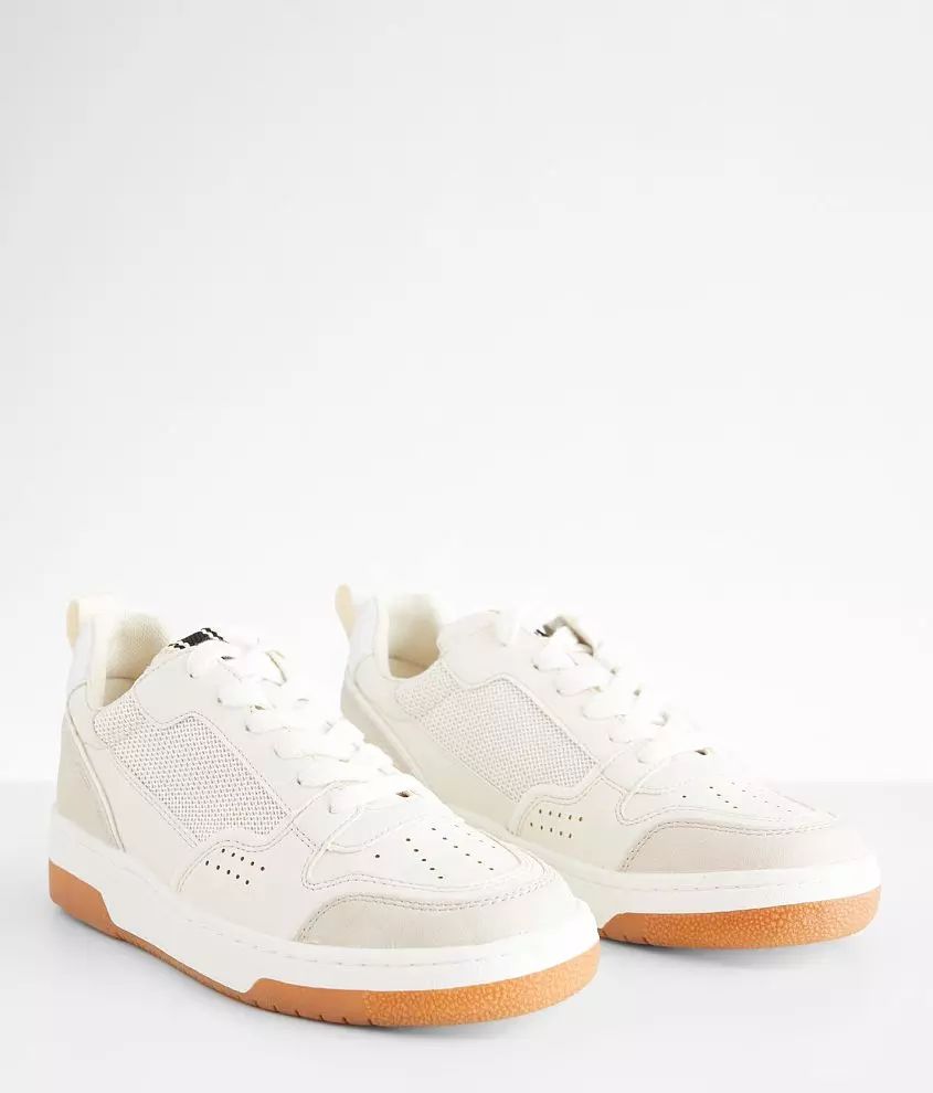 Romi Sneaker | Buckle