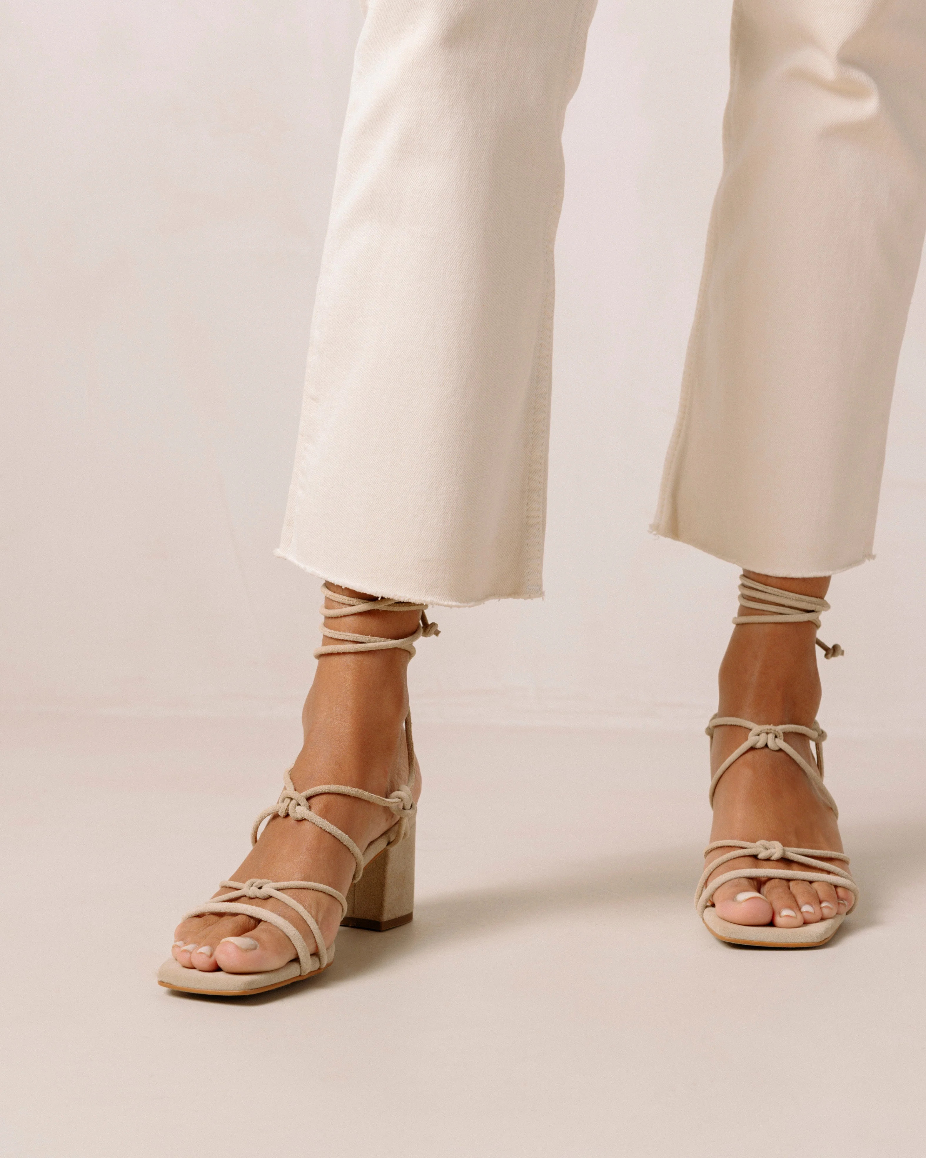Paloma - Beige Suede Sandals | ALOHAS | Alohas FR