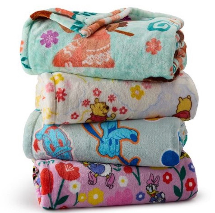 Disney plush throw blankets less than $5! Lion King, Frozen, Moana, Snow White, and Alice in Wonderland. These are sooooo soft 😍 code HOME15 for extra 15% off and stacks with code CATCH15OFF if you spend $100+ on qualifying brands ❤️

#LTKHome #LTKKids #LTKSaleAlert