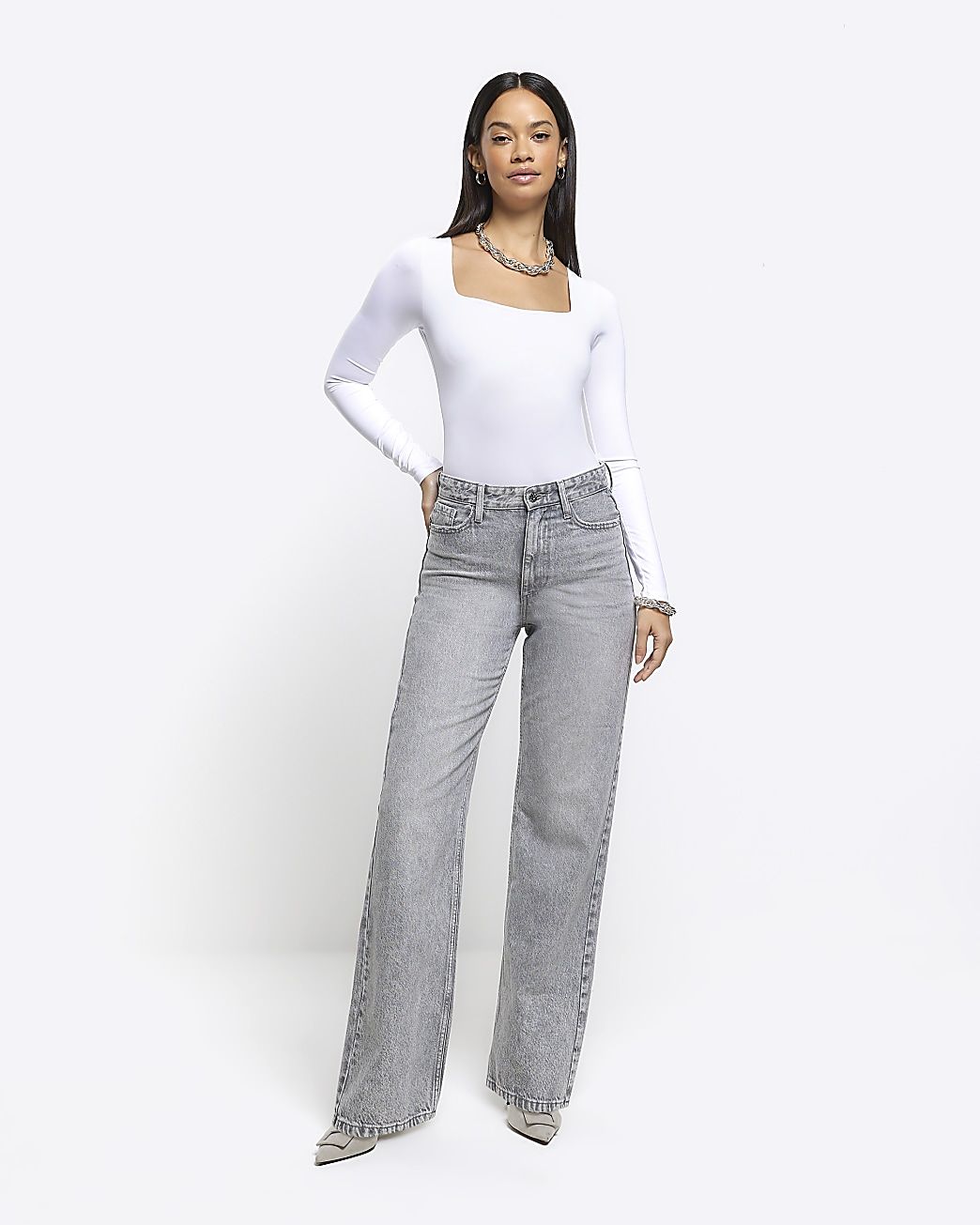 Grey high waisted relaxed straight fit jeans | River Island (UK & IE)