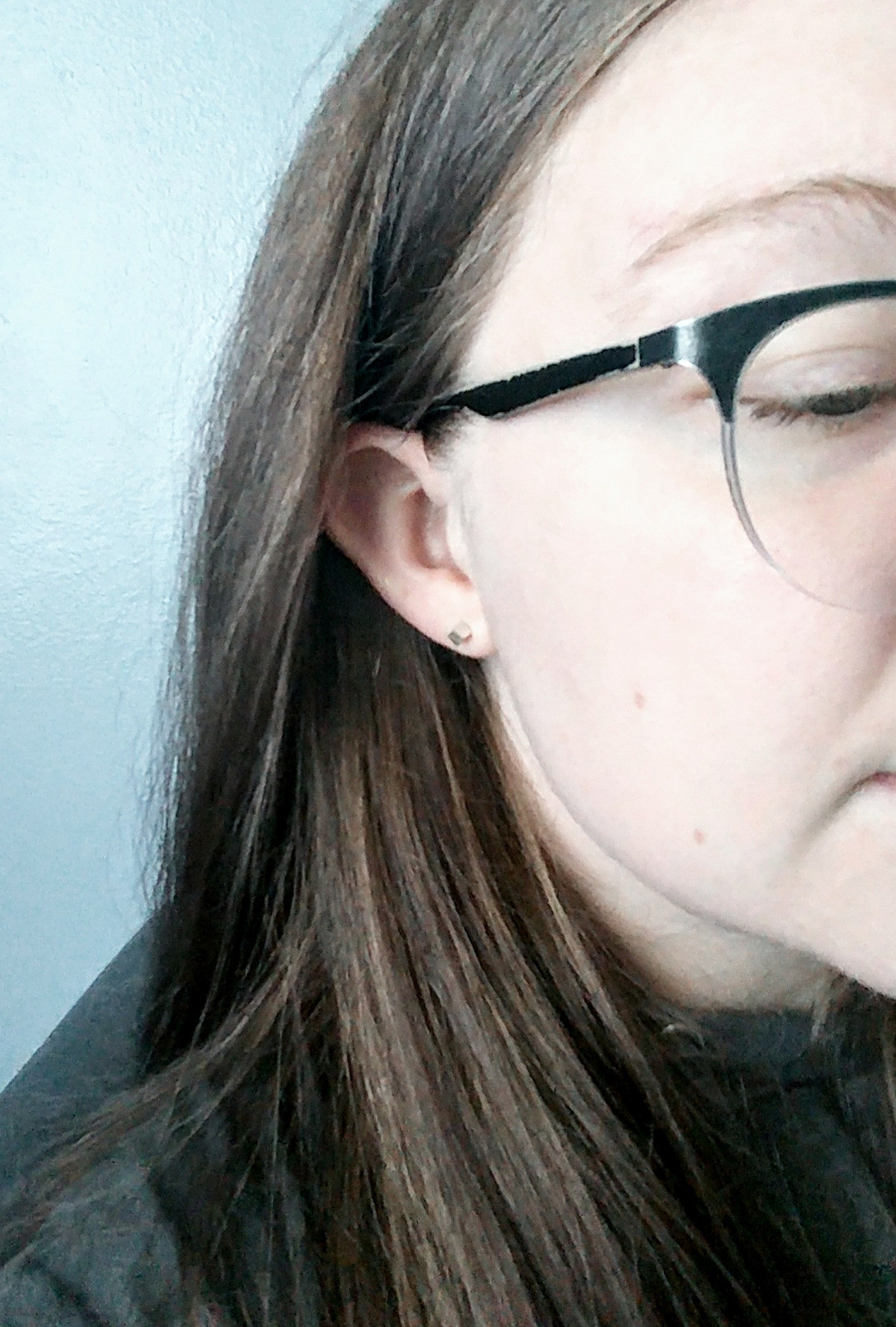 925 Sterling Silver Broken Heart Studs Earrings for Women | Amazon (US)