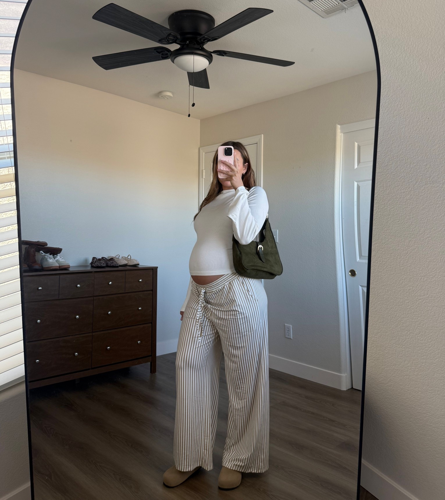 Wearing my pre pregnancy size in everything! 