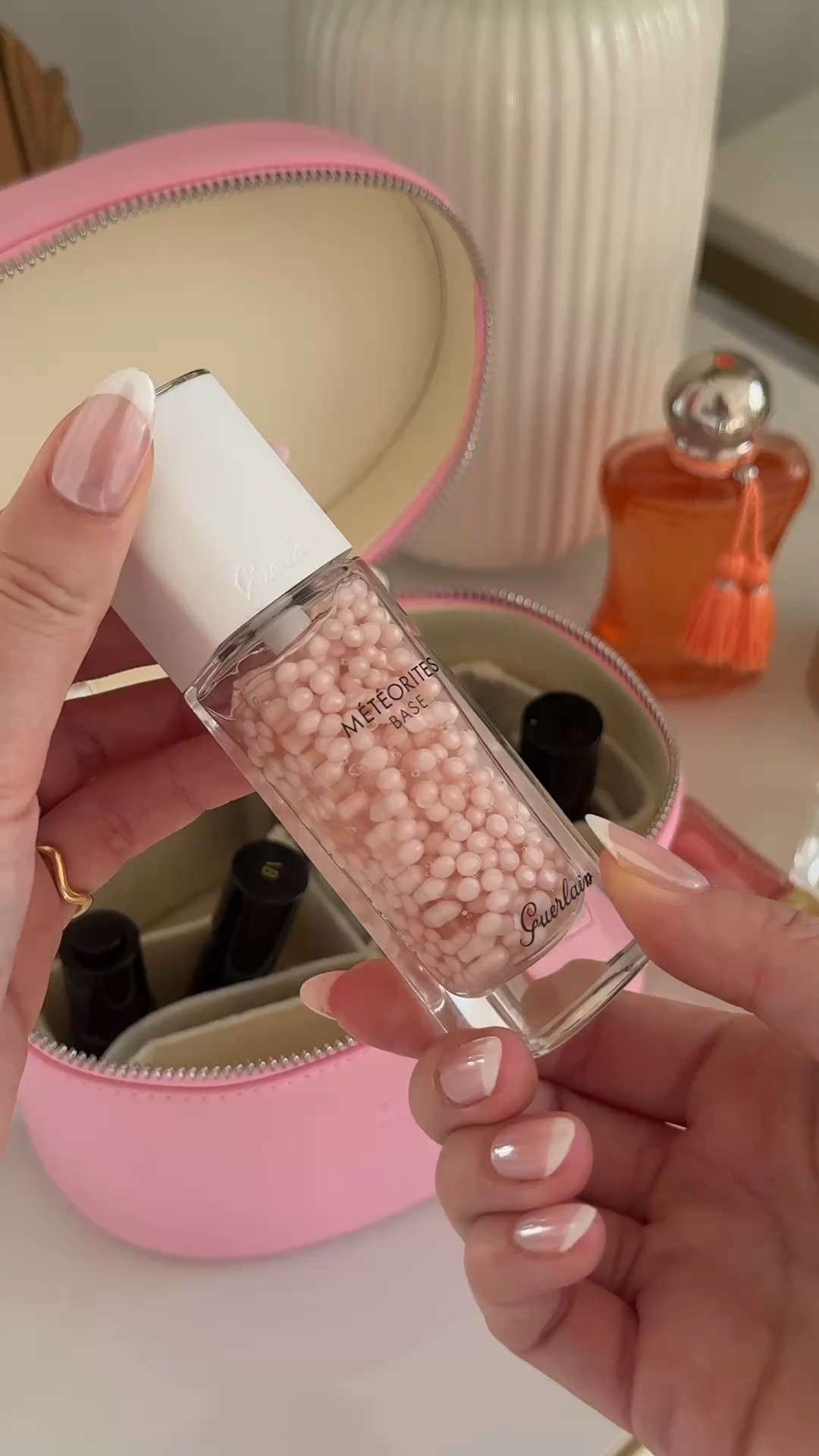 @bloomingdales has sooo much good spring beauty newness rn - it’s the perfect time to build a new routine! get everything i mentioned below plus a free phone charm on orders $250+ 🩷 see below for more promo details ✨ #bloomiespartner 
4/16-4/19: 4 Days Only, Loyalists get a $75 reward when you spend on La Mer. La Prairie. Cle De Peau, SK-Il and Augustinus Bader (that's 10,000 power points.) Get a $50 reward for every $250 you spend on almost all other beauty (That's 10,000 Power Points!) 1/16-4/26: Get amazing free gifts with purchase including Bloomingdales free phone wristlet with any beauty purchase of $250