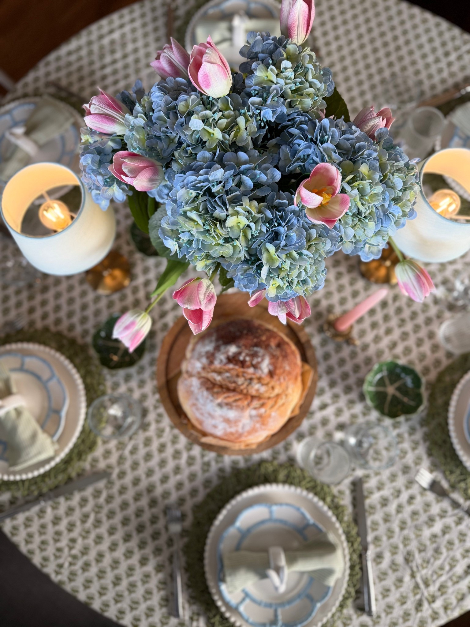 Easter & spring table setting 💛🥕 

#tablesetting #LTKSpringSale

#LTKFestival