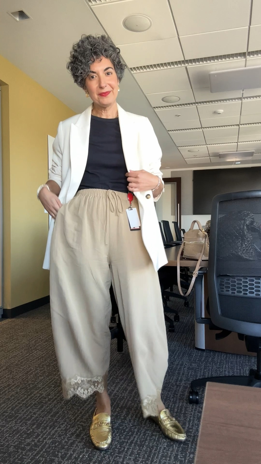 Wednesday OOTD - this is how to wear these pants to the office! I linked a similar blazer.🤍

#LTKootd #LTKgrwm