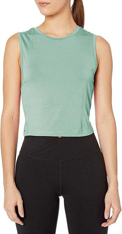 Cropped Workout Tank Summer Yoga Exercise Clothes Muscle Tank Crop Tops for Women | Amazon (US)