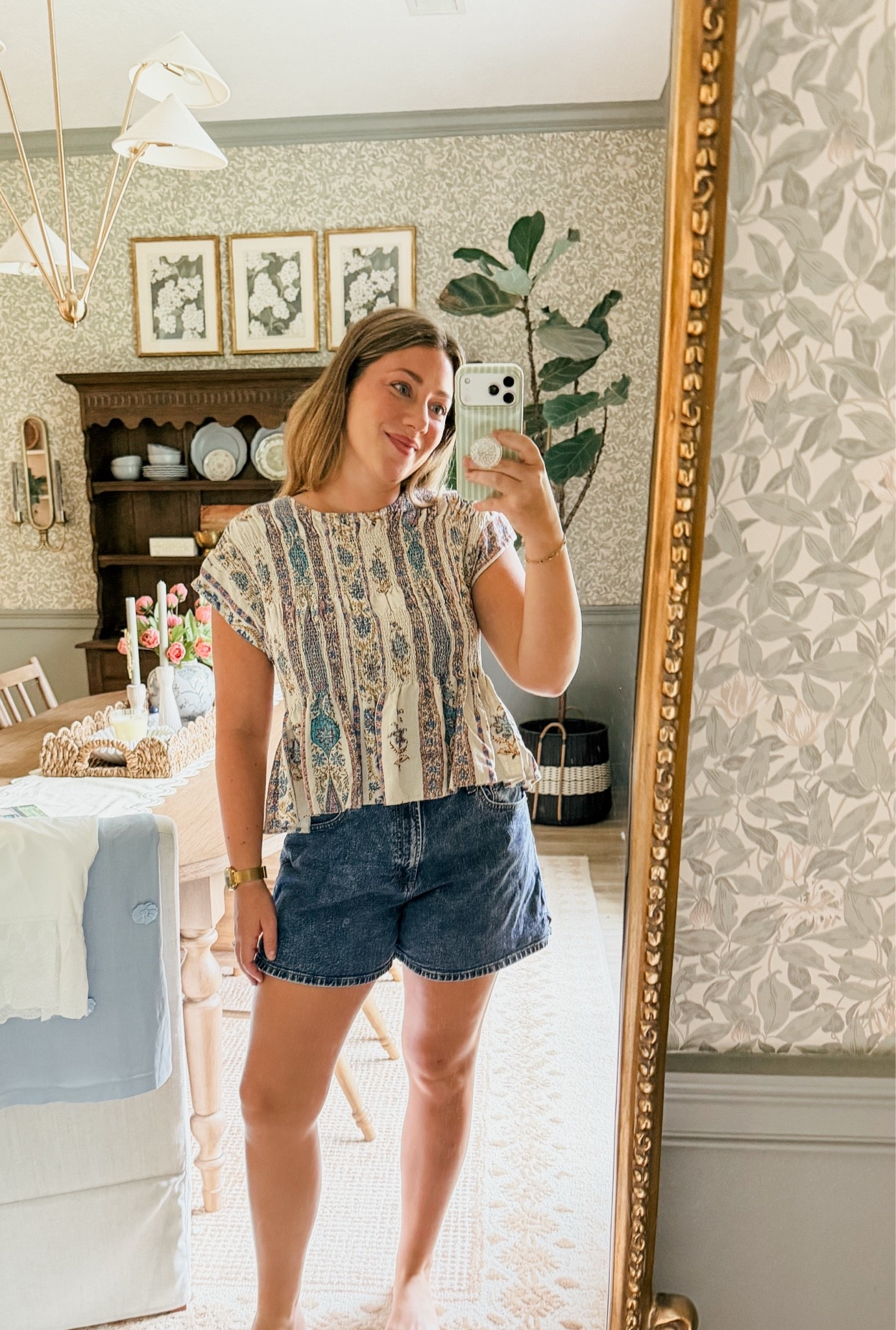 OOTD!

Fashion shorts

#LTKSeasonal #LTKootd #LTKmomlife