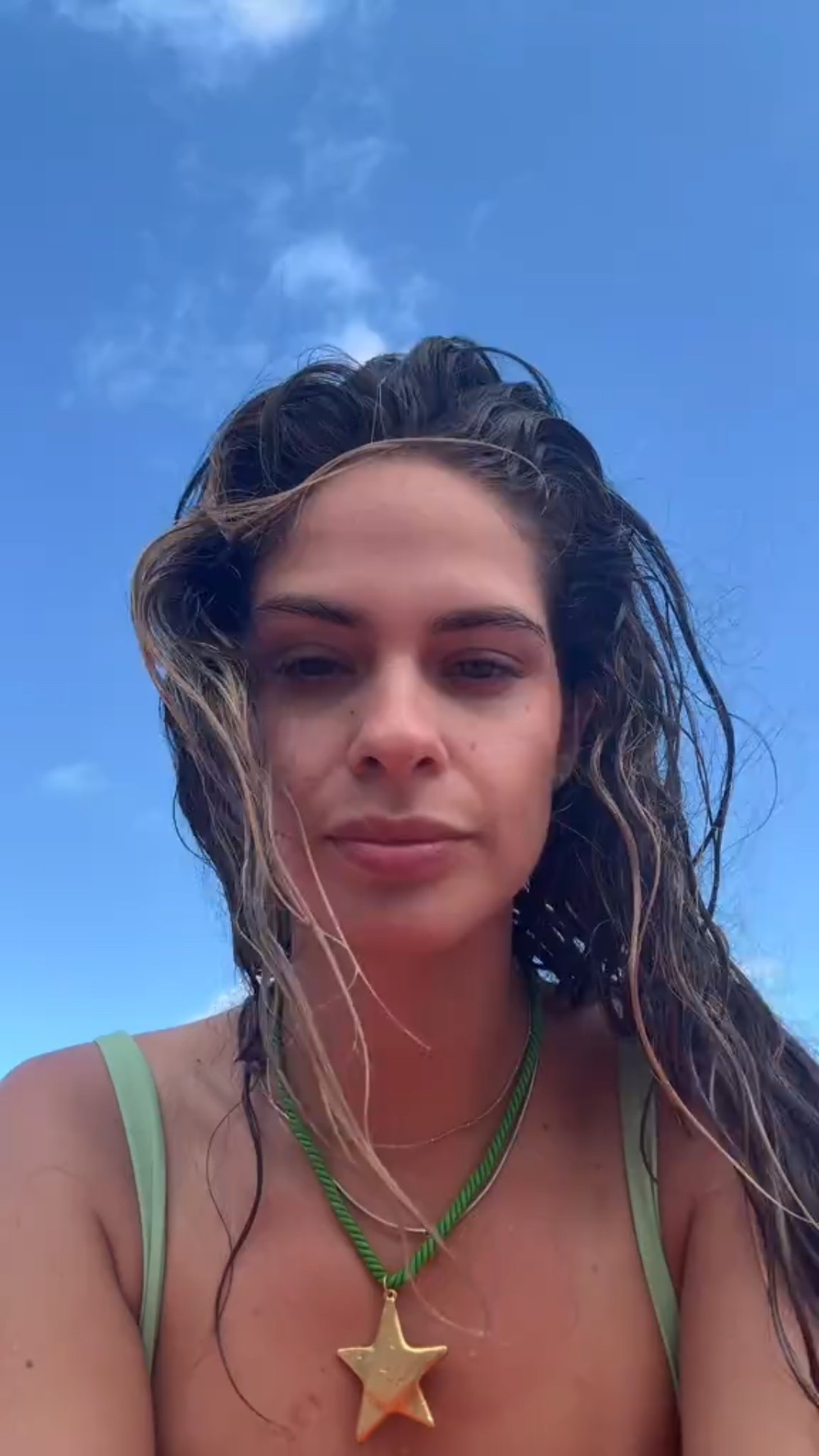 Salt water hair >>

#LTKStyleTip #LTKWatchNow #LTKBeauty