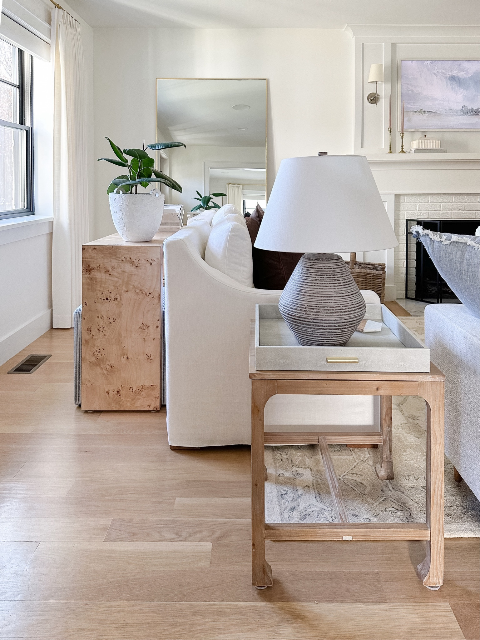 Living room decor, console table, side table, table lamp, neutral home

#LTKSeasonal #LTKhome #LTKfindsunder50