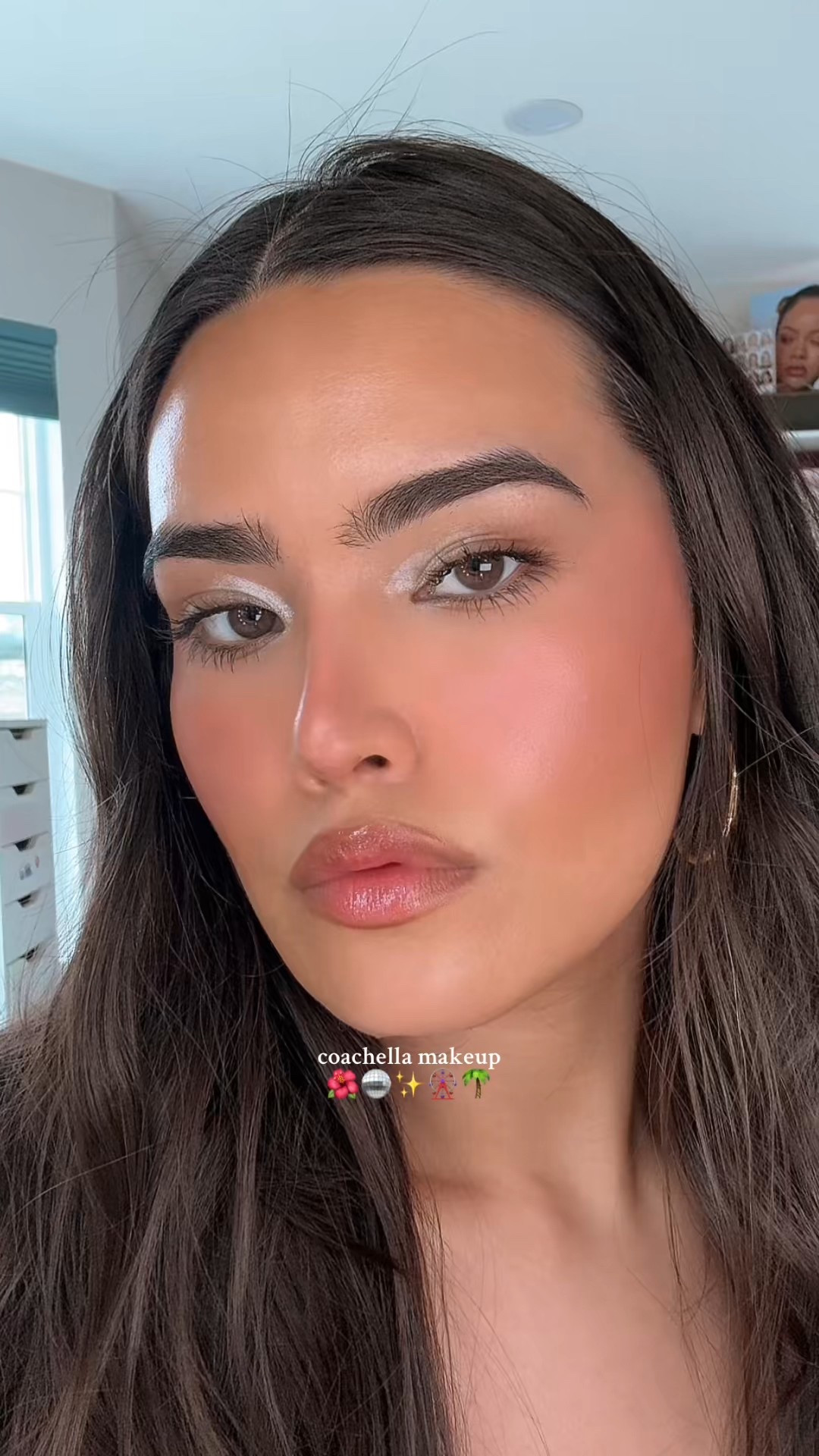 coachella makeup🌺🪩✨🎡🌴

#LTKSeasonal #LTKFestival #LTKBeauty