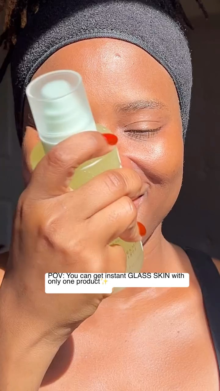 #kindnesskrew | Obsessed with @beekman1802 Milk Shake Hyaluronic Acid & Squalane Facial Toner Mist! This must-have toner is perfect for all skin types, even sensitive skin, and is fragrance-free and alcohol-free. Its innovative bi-phase formula combines goat milk and mugwort with squalane and hyaluronic acid to tone, hydrate, calm irritation, relieve redness, and more! Plus, it’s so versatile that you can use it even after applying makeup. 

Get ready to take this magic with you everywhere! Grab a travel size and enjoy the benefits on-the-go! Trust me, you’ll love having it by your side! Click the link in my bio and use my exclusive discount code « roussie20 » to shop now and start obsessing over it everywhere you go! 

ASMR SKINCARE 

#beekman1802 #toner #skincarecommunity #skincarelovers #facialtoner #travelskincare #ASMR

#LTKBeauty #LTKVideo