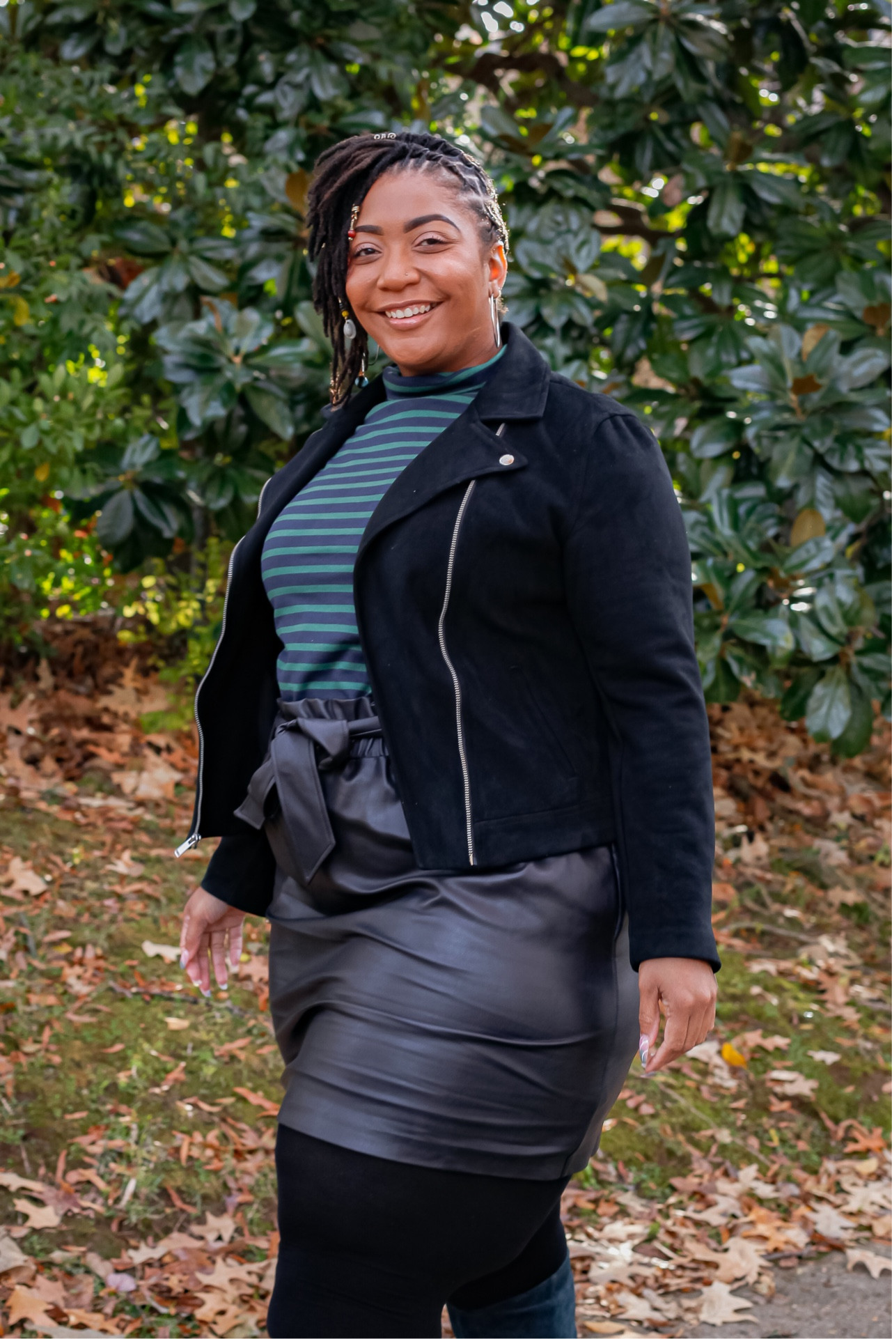 Happy Monday Curvies! #walmartpartner I had to share two of my favorite blue and green looks! I loved finding both looks from @walmartfashion including the boots! Grab these trendy looks without breaking the bank. Everything from my my earrings to my boots are from #walmart! #walmartfashion 

#LTKcurves #LTKstyletip #LTKunder100