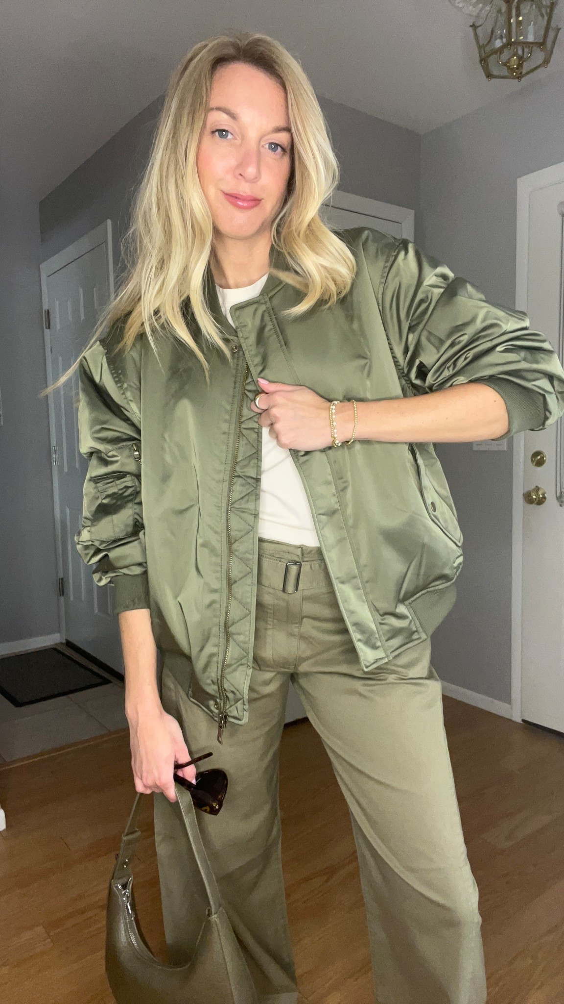LOFT| Green Bomber Jacket 
I’m obsessed with this! Sized up 1 to medium for the look. 

Fall fashion | LOFT | Loft outfit | fall fashion 