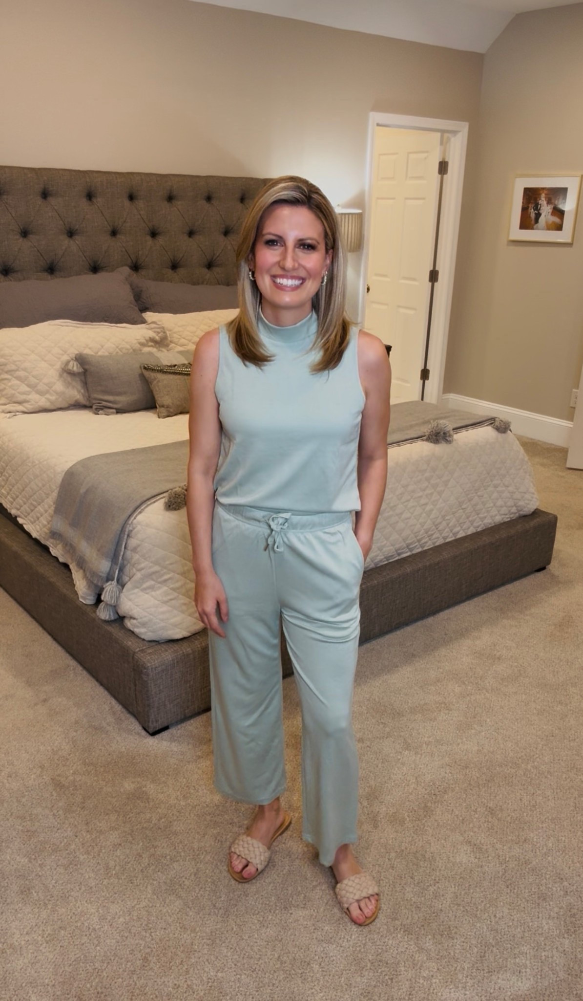 Perfect outfit for running the kids around 👟🍂 Easy, comfy, and the best transition look for those warm fall days!


#LTKFallStyle #LTKSeasonalStyle #LTKFallVibes #LTKUnder50 #MomStyle #CasualOutfits #AmazonFashion


#LTKFindsUnder50 #LTKOver40 #LTKActive