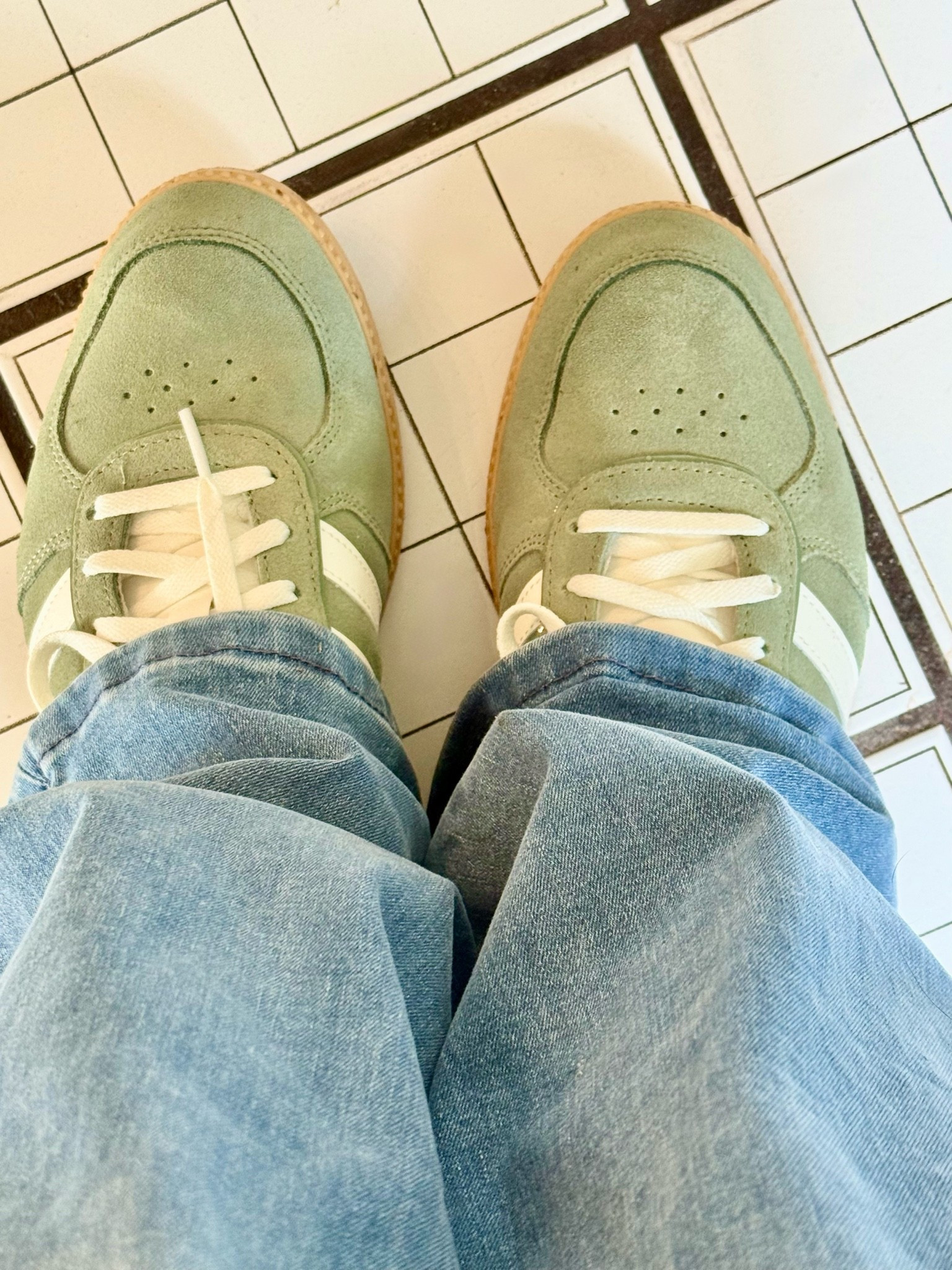 adidas Breaknet Sleek sneakers are $59.99 at Kohl's, reg. $65, and you earn $10 Kohl's Cash for every $50 you spend.

Sage green suede with a gum sole and I have not taken them off since they showed up. Several colors including leopard, light blue and red. The sneakers aren't coupon eligible, but they still earn Kohl's Cash and Kohl's Rewards. Use code GOSHOP20 for 20% off the rest of your order. Denim Deal Days runs through Sept 2, with jeans starting at $17.59 with that 20% off.

One small thing that means a lot: shopping through the Kohl's website instead of the app is what lets the sale get credited to me. Thank you for doing that, it keeps my little side hustle going 💛

adidas breaknet sleek, kohls adidas sneakers, women's adidas sneakers, sage green sneakers, suede sneakers, gum sole sneakers, kohls cash, goshop20 code, denim deal days, kohls jeans sale, back to school shoes, sneakers with jeans

@kohls #ad #kohlspartner #kohlsfinds

#LTKootd #LTKmomlife #LTKSaleAlert