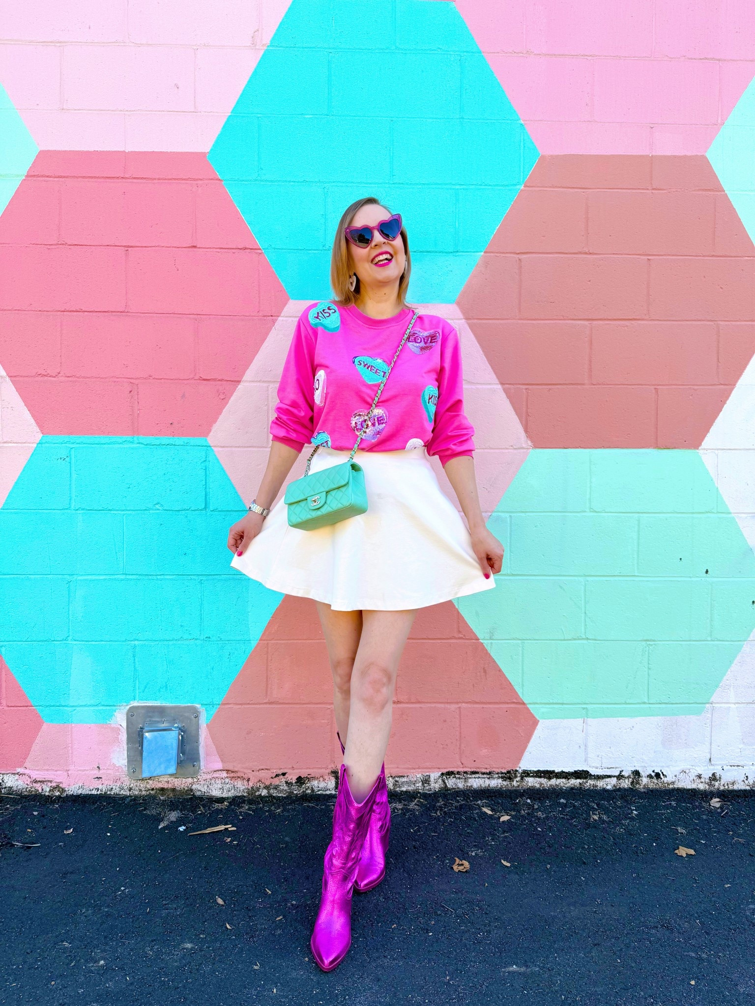 Conversation heart sweatshirt for Valentine’s Day 💕

#LTKValentine #LTKSeasonal #LTKTall