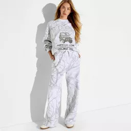 Women's Fleece Graphic Sweatpants - Light Gray Camo M | Target