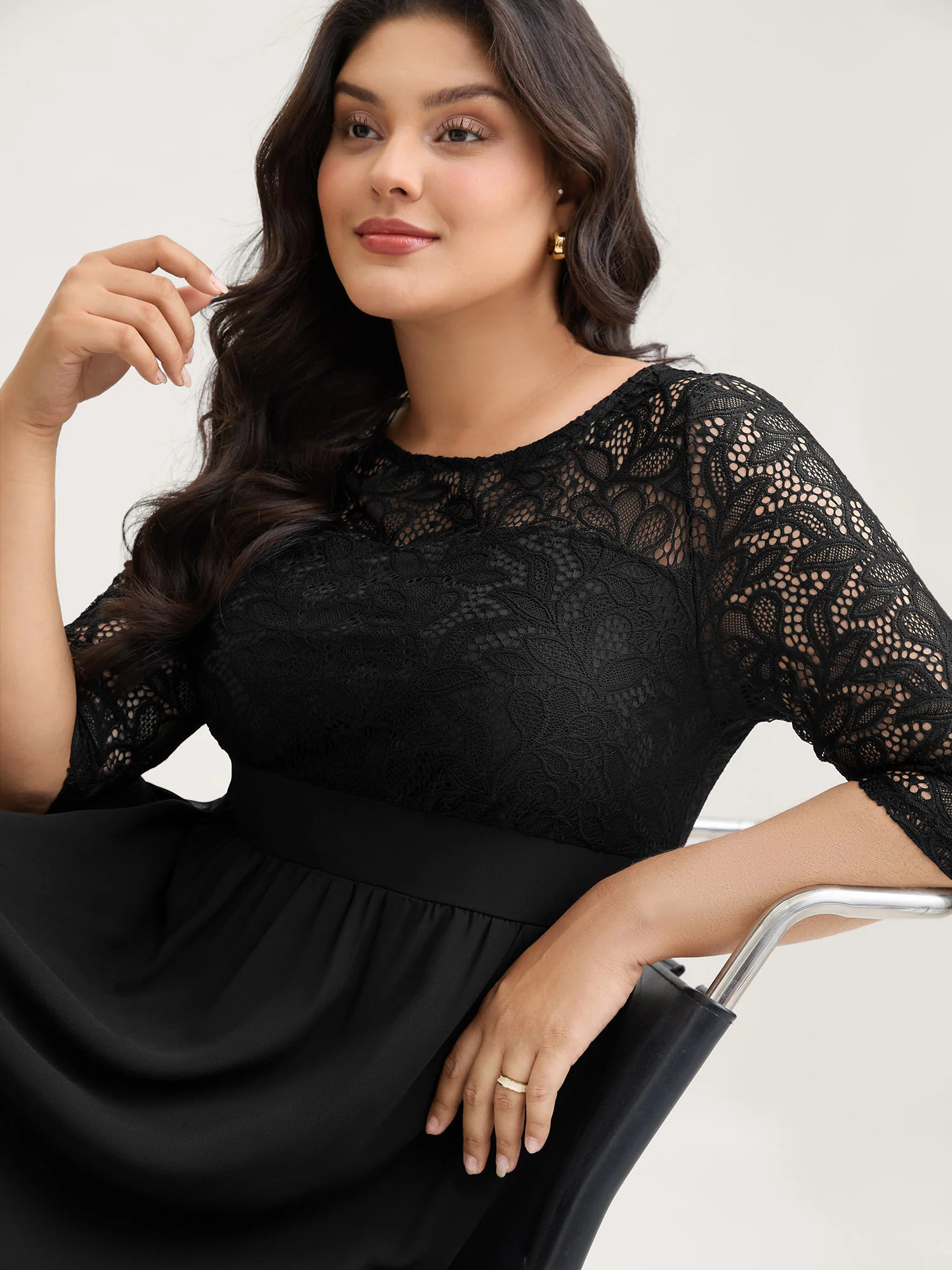 Lace Patchwork Shirred Midi Pocket Dress | Bloomchic