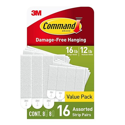Command Medium and Large Picture Hanging Strips, Damage Free Hanging Picture Hangers, No Tools Wa... | Amazon (US)