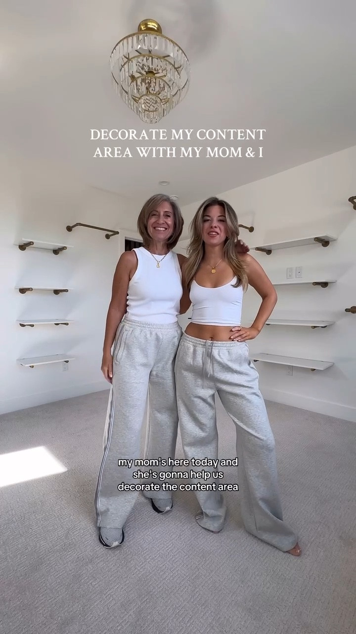 Content room decor closet organization home decor inspo

Wearing my usual small/2 mom is in a medium  

#LTKHome #LTKFamily #LTKStyleTip