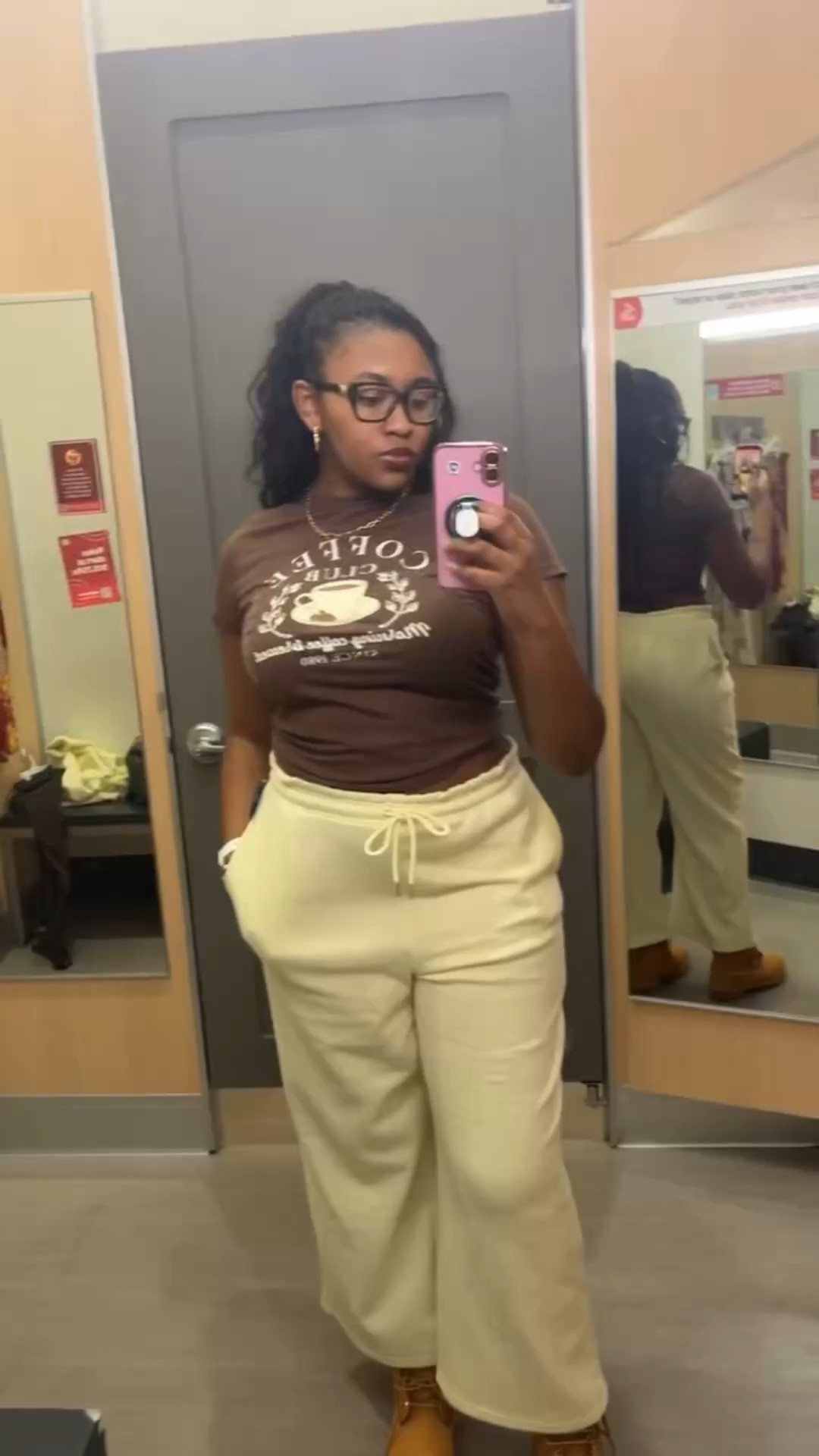 My daughter went shopping on her own and came back with this set 😍

This yellow set + brown tee combo is so cute, comfy, and it’s kinda tall girl friendly 🙌🏽

She styled it her way… including the little dance 😂

Linking this look ✨

@Target 

#LTKStyle #LTKFinds #CasualOutfits #Target #AffordableFashion #TallGirlStyle