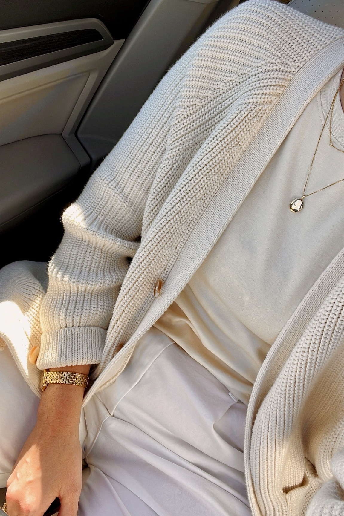 comfortable fall attire 〰️

#LTKstyletip #LTKHoliday #LTKSeasonal