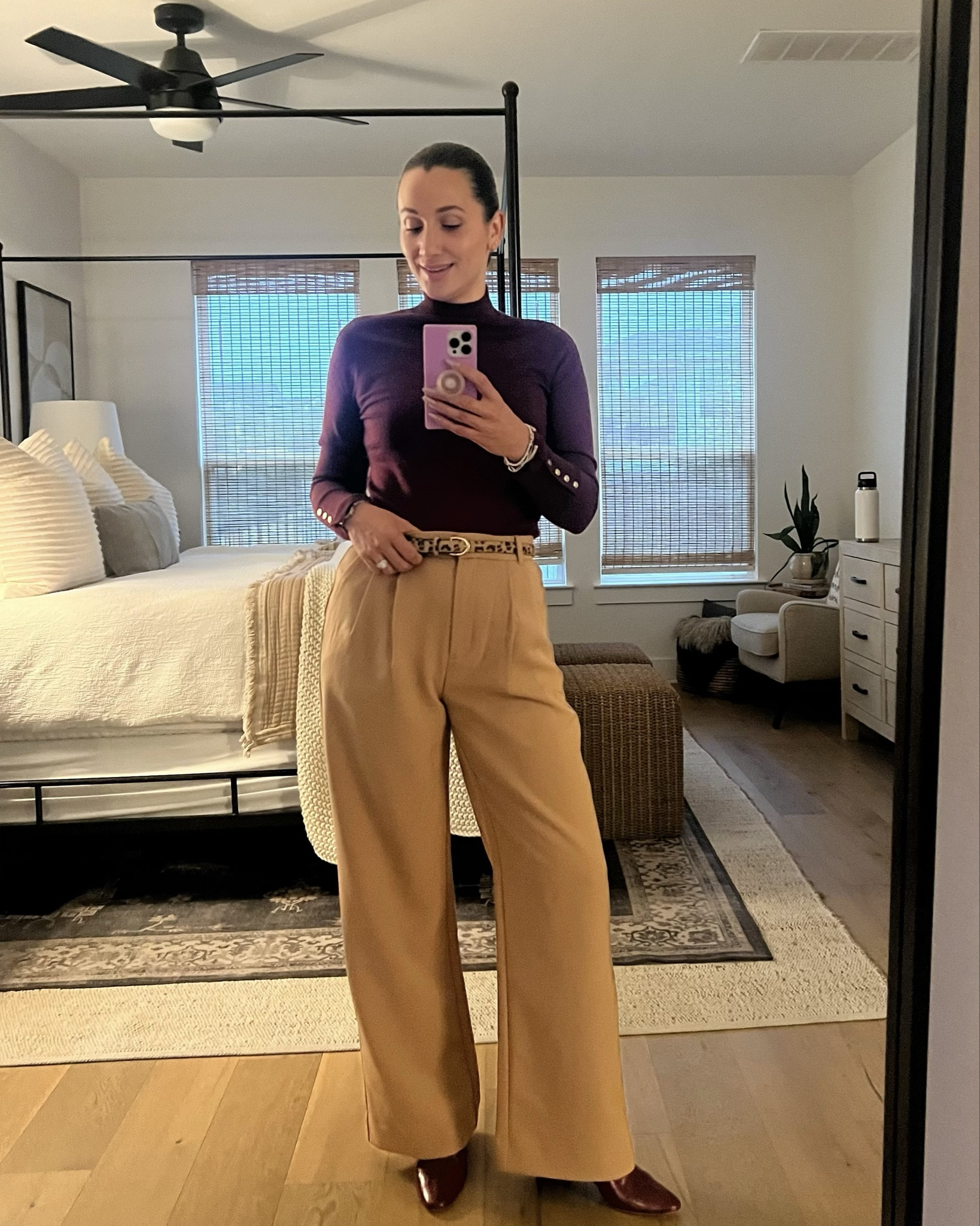 This color combo: *chefs kiss* 🤌🏼

Loving this easy fall office look but also can’t wait to dress this top up with a leather skirt and some tall boots! 

#LTKWorkwear #LTKStyleTip #LTKSeasonal