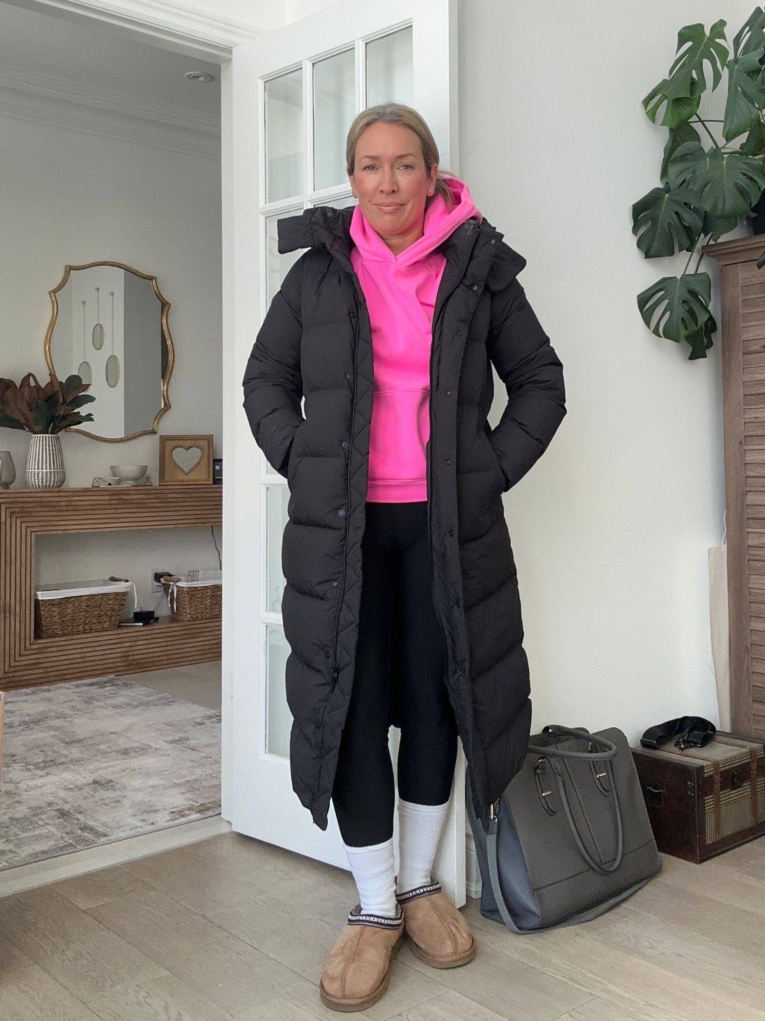 Down filled coat in the long version from lululemon. Size 4/6

#LTKwinter #LTKworkwear #LTKcanada