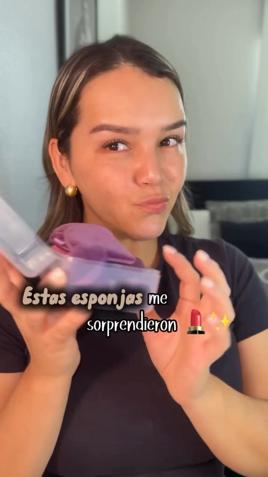 Confieso que no soy experta maquillándome 🤭 pero estas esponjas hacen TODO el trabajo por mí.

✨ Difuminan fácil y rápido
✨ Acabado impecable
✨ Sensación súper suave
#BSMALL #BeautyEssentials #MakeupRoutine #BeautyTools #MakeupLovers #MakeupForBeginners #BeautyCommunity #MakeupTips