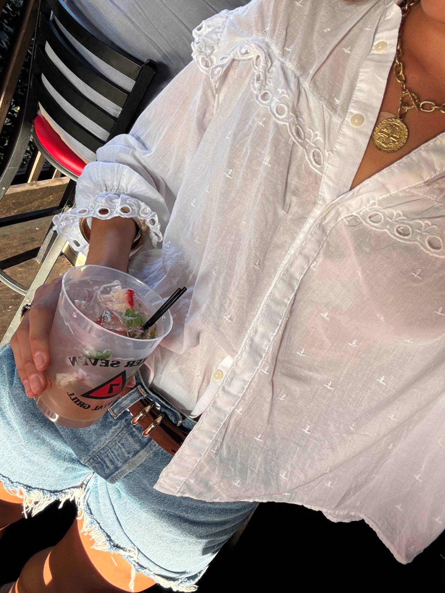 Love a white top!!!🍸

#LTKgrwm #LTKSeasonal #LTKTravel