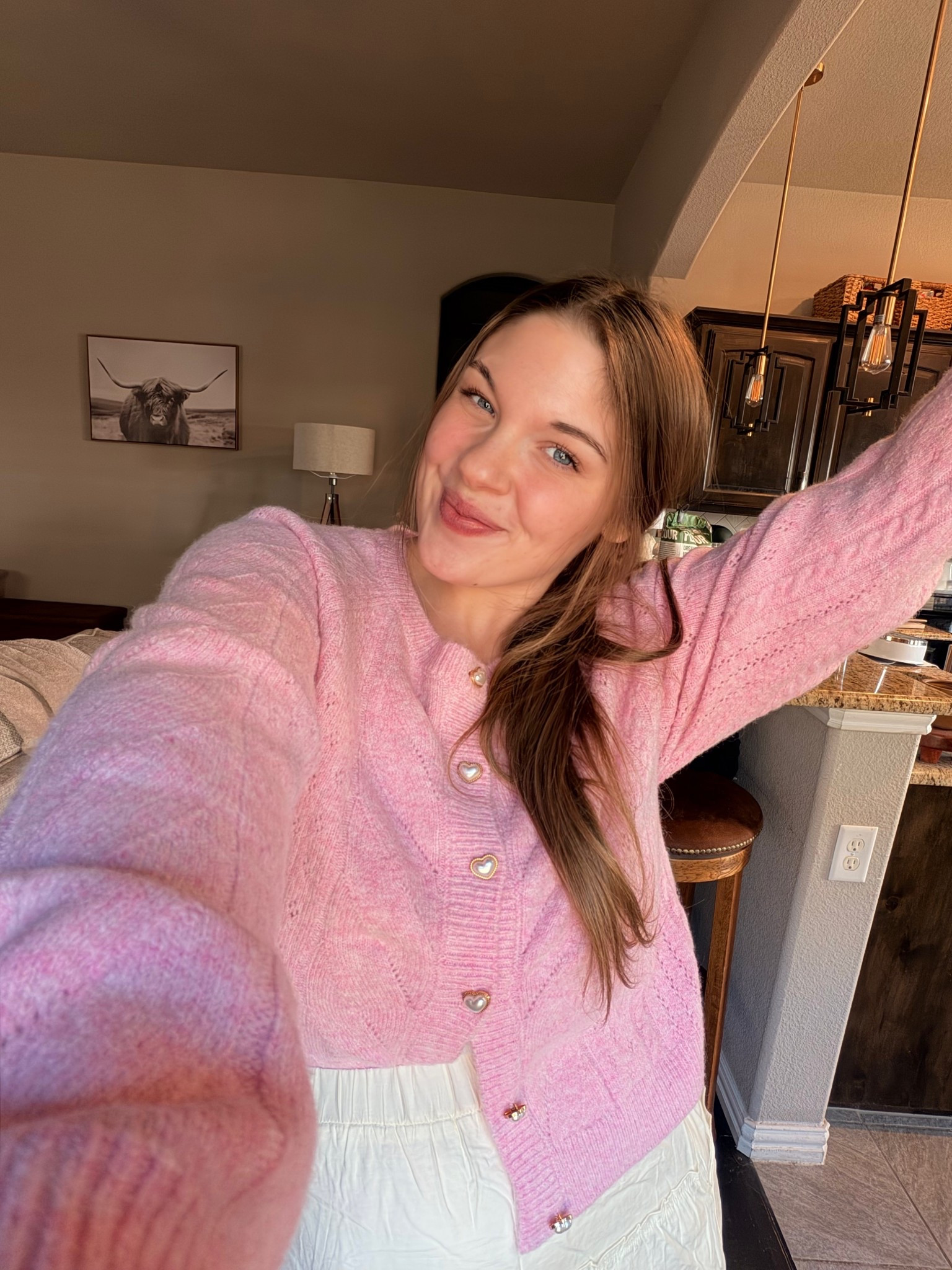 19 weeks OOTD 🫶🏻🫶🏻

#LTKmomlife #LTKValentine #LTKootd